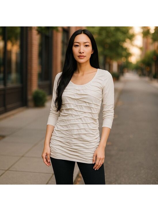 Peck & Peck Tops - Peck & Peck Off White Ruched 3/4 Sleeve Top